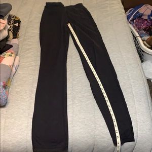 Yogipace straight leg black leggings 36 in inseam